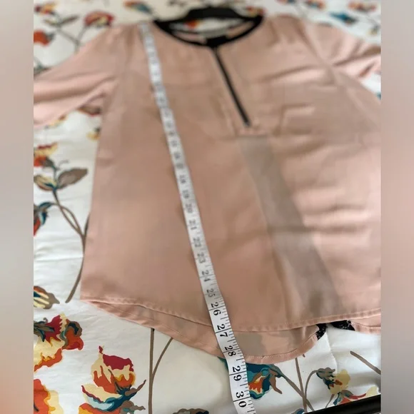 Daniel Rainn Zipper Front & Lace Back Blush Pink Top - Picture 7 of 12